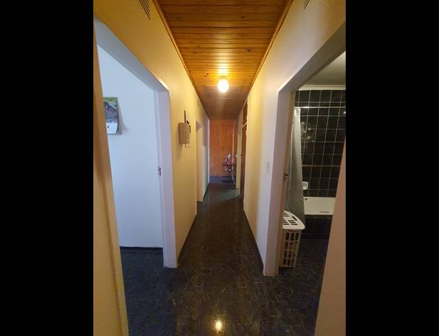 3 BEDROOM HOUSE FOR SALE IN VANDERBIJLPARK SE 6